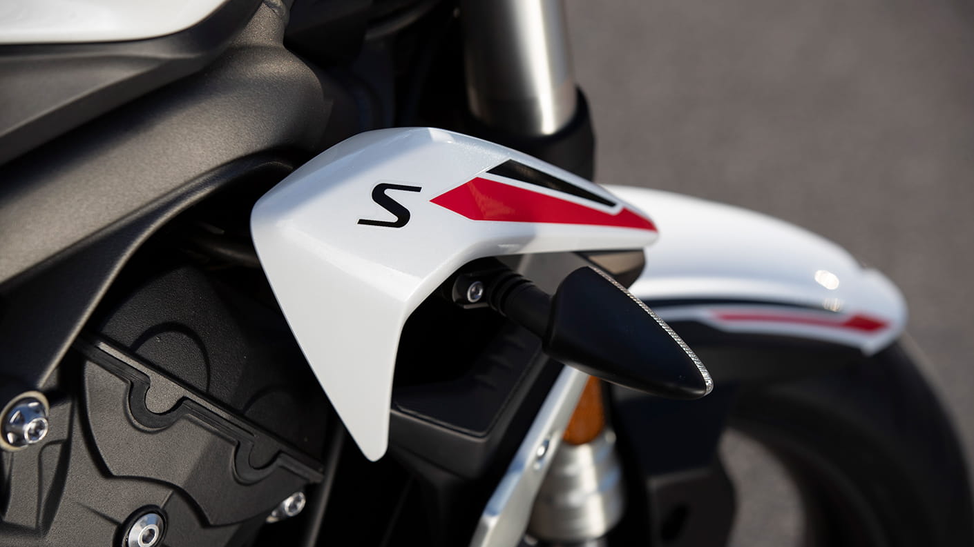 Triumph triple top s 2020